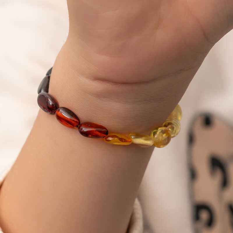 Baby Drop Amber Bracelet