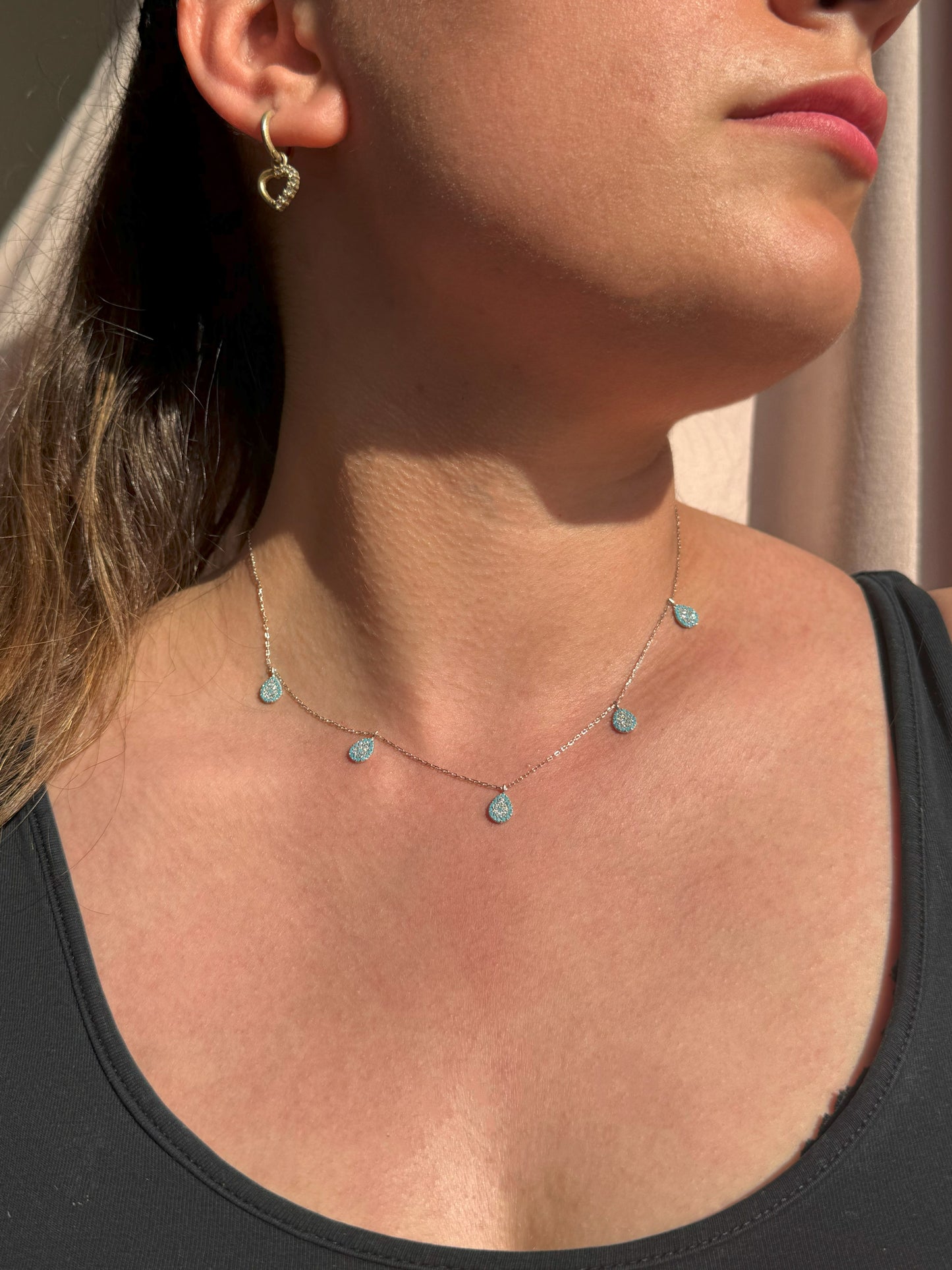 5 Turquoise White Turquoise Drop Silver Necklace