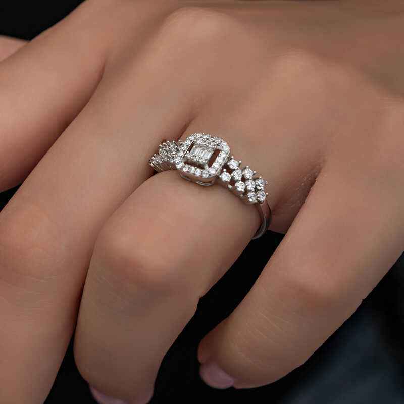 Baguette Stone Women's Silver Ring