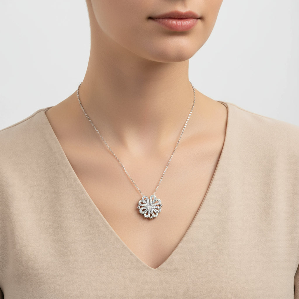 Heart-Shaped Openable Clover Women's Silver Necklace