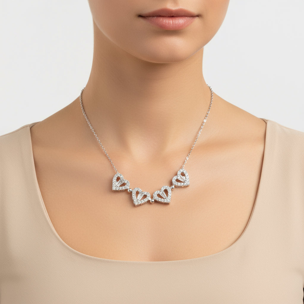 Heart-Shaped Openable Clover Women's Silver Necklace