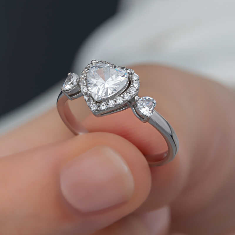White Stone Heart Women's Silver Ring