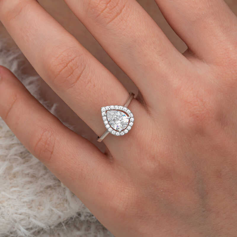 White Zircon Stone Drop Women's Silver Ring