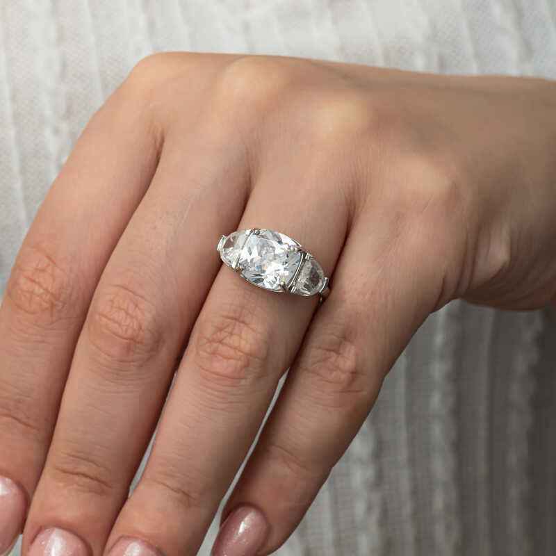 White Zircon Stone Women's Silver Ring