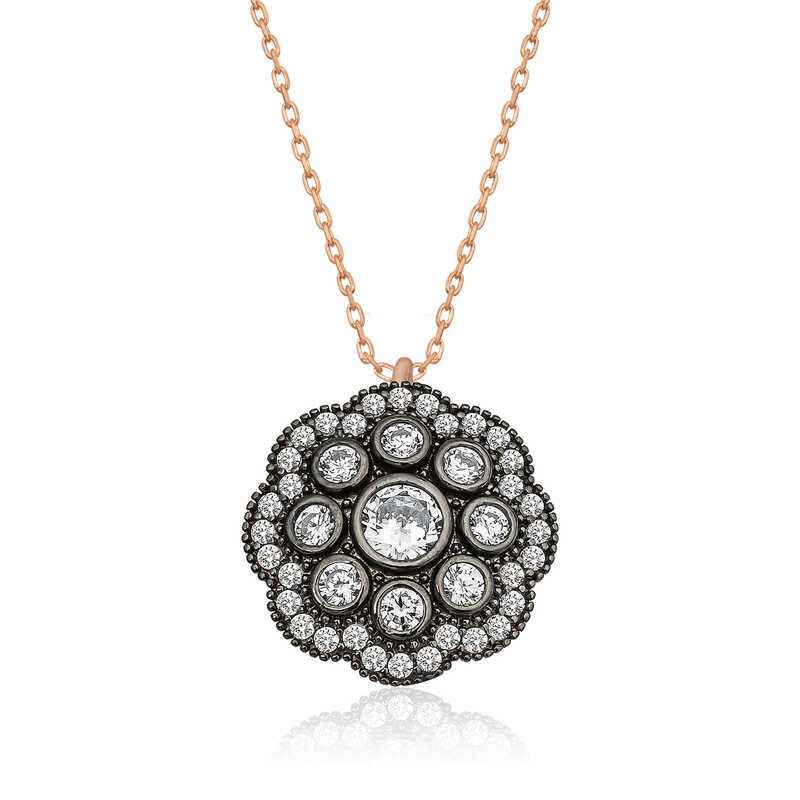 Flower Pattern Diamond Setting Women's Silver Necklace