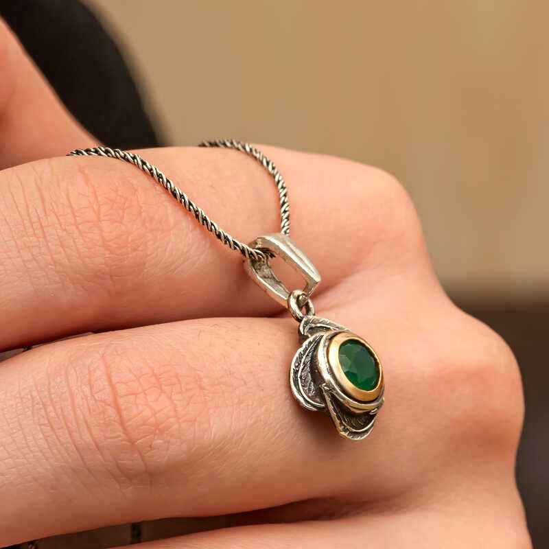 Flower Patterned Authentic Women's Silver Necklace