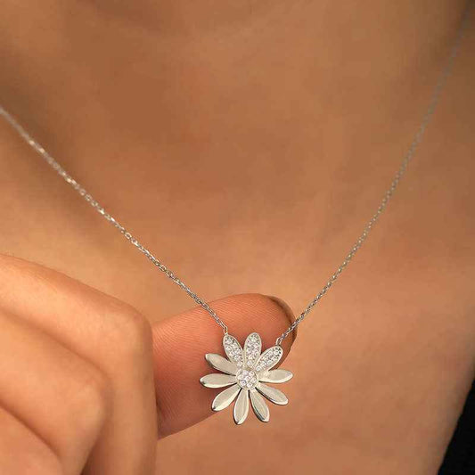 Flower Women's Silver Necklace