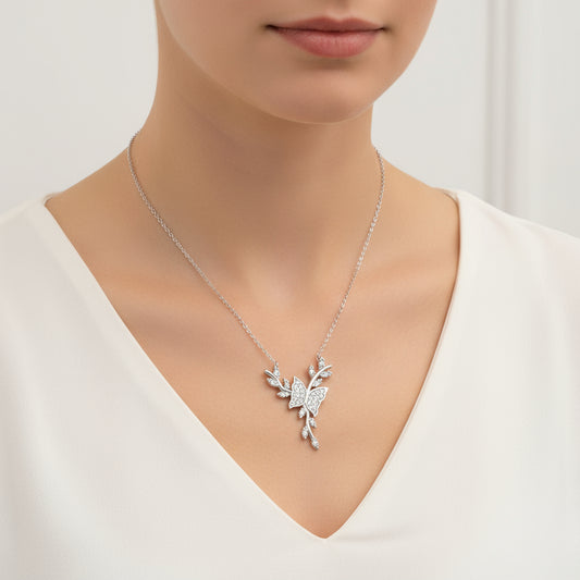 Schmetterling auf Zweig Damen Silber Halskette