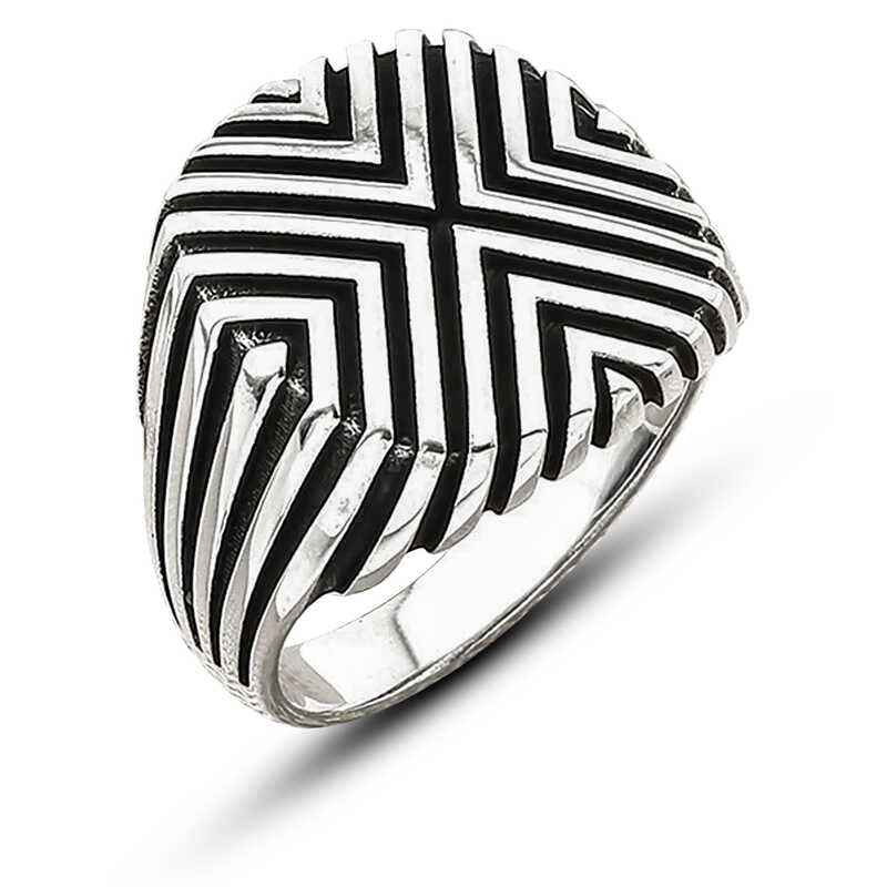 Patterned Men's Silver Ring