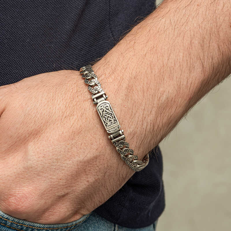 Handcrafted Knit Gourmet Men's Silver Bracelet