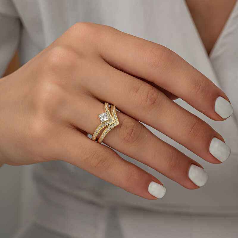 Gold Plated Single Stone Women's Silver Ring