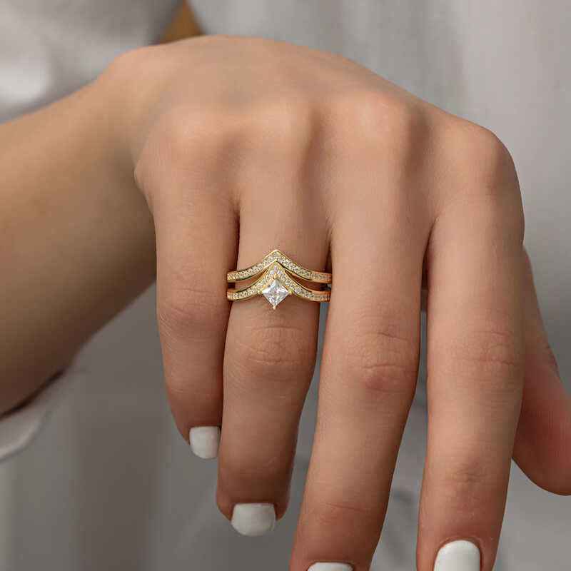 Gold Plated Single Stone Women's Silver Ring