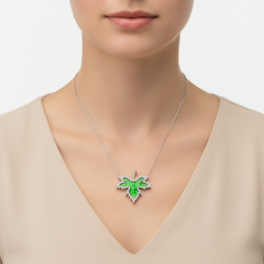 Frühlings-Sycamore-Blatt-Damen-Silberkette