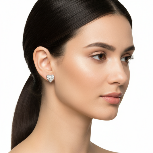 Boucles d'oreilles à tige en argent pour femme avec cœur blanc