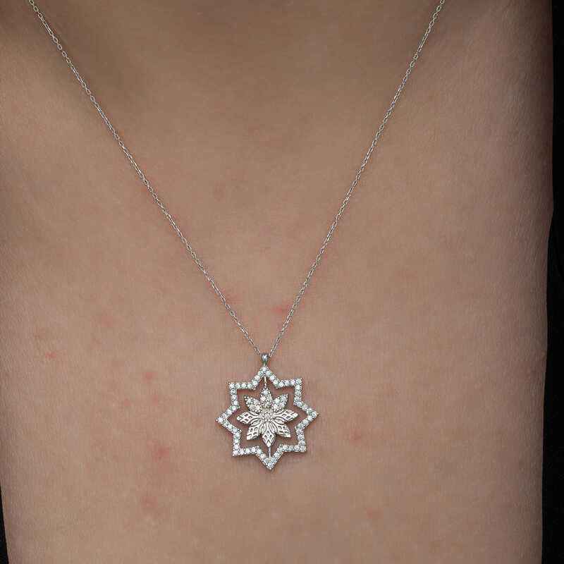 Snowflake Women's Silver Necklace