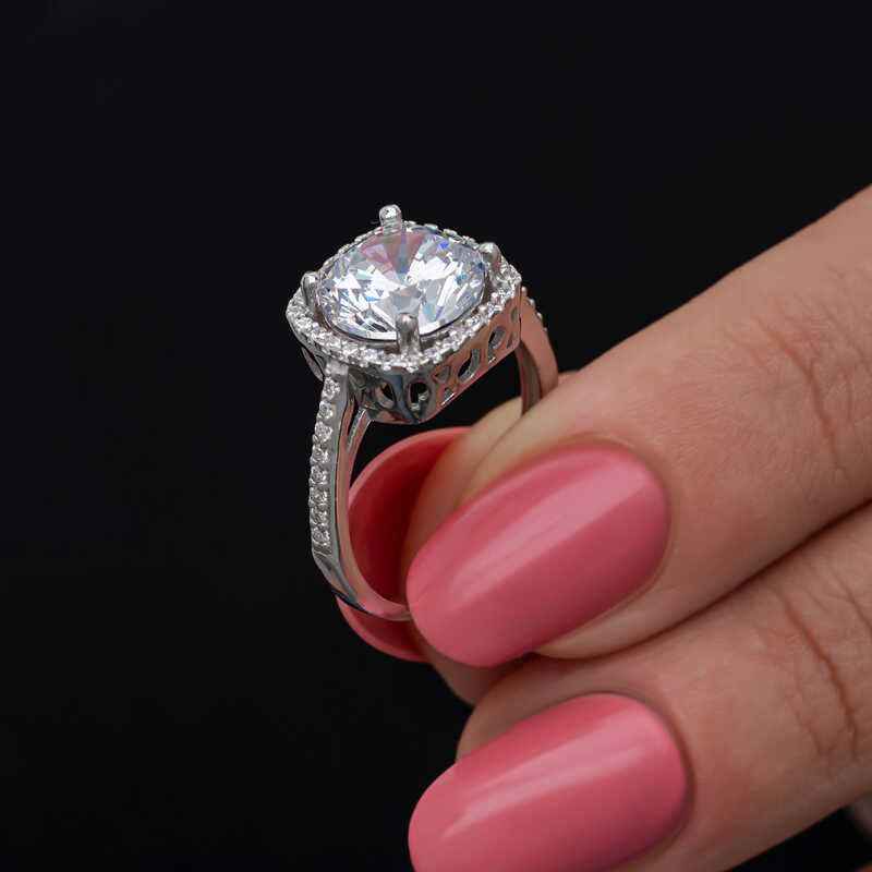 Square Setting Single Stone Women's Silver Ring