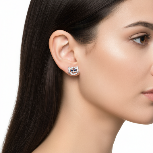 Boucles d'oreilles à tige en argent en forme de chat