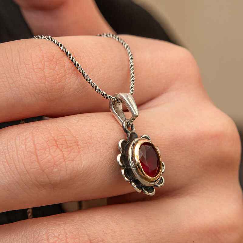 Red Stone Flower Model Women's Silver Necklace