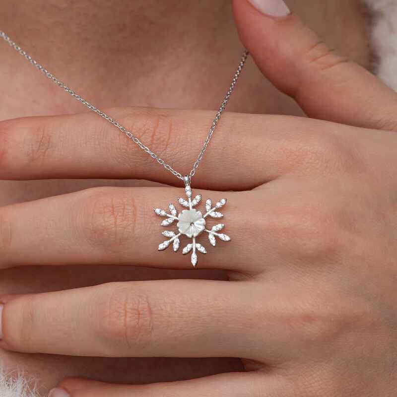 Magnolia Flower Snowflake Women's Silver Necklace