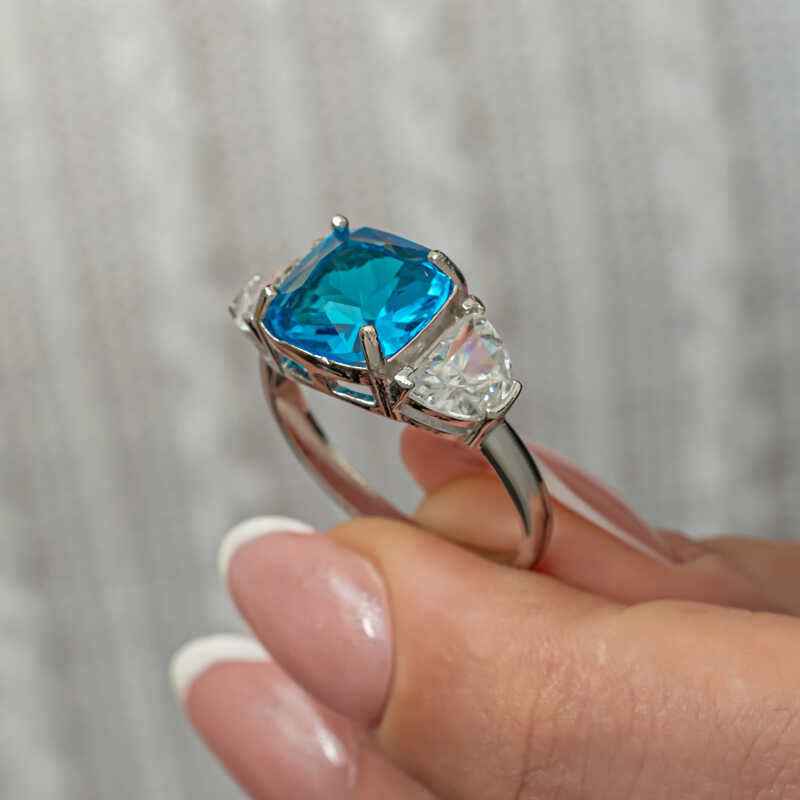 Blue Zircon Stone Women's Silver Ring