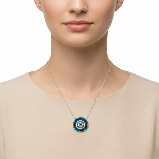 Collier en argent pour femme avec mauvais œil