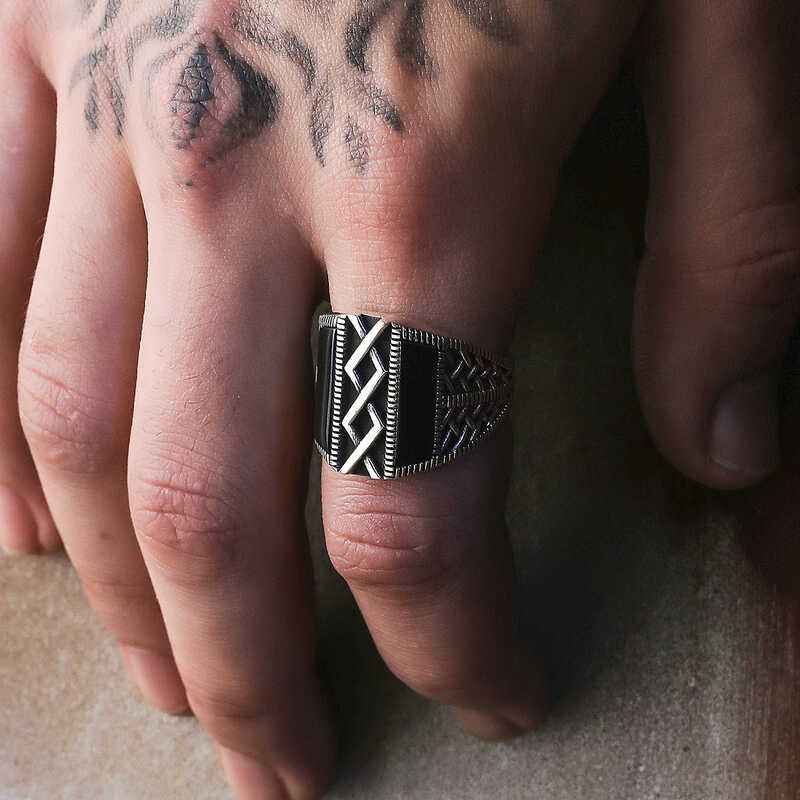 Onyx Stone Men's Silver Ring