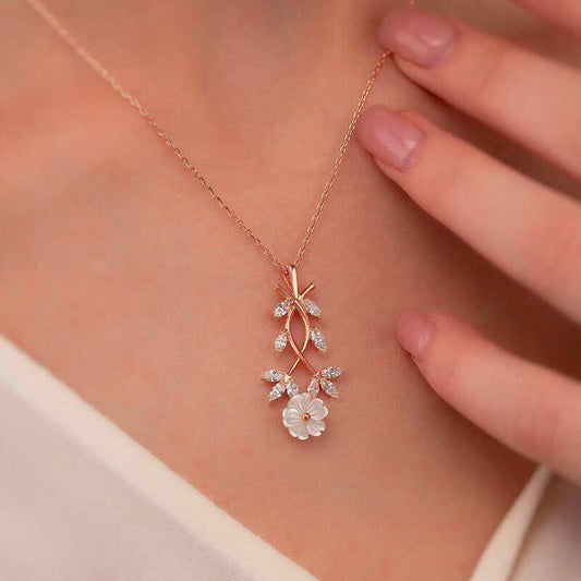 White Spring Flower Rose Plated Silver Necklace