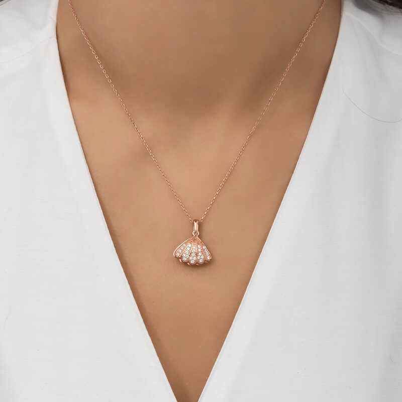 Pearl Oyster Women's Rose Plated Silver Necklace