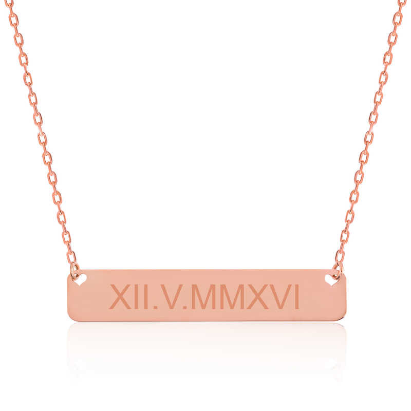 Collier en argent plaqué rose avec date et chiffres romains personnalisés