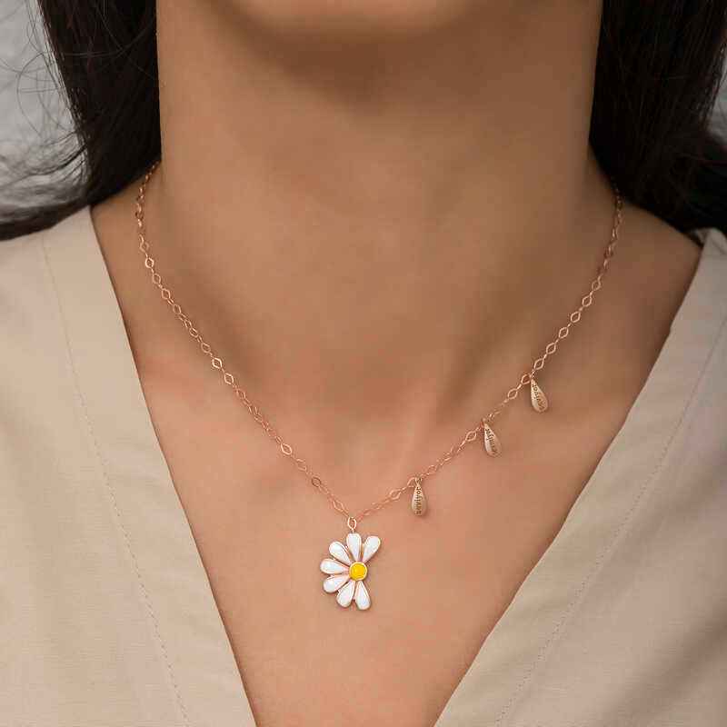 Rose Plated Daisy "He Loves Me, He Loves Me Not" Women's Silver Necklace
