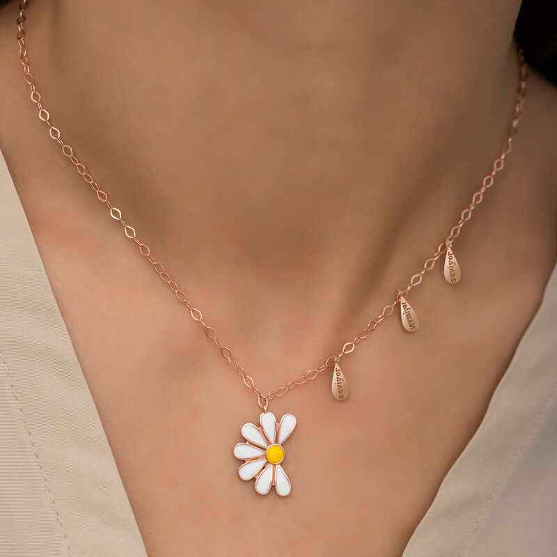Rose Plated Daisy "He Loves Me, He Loves Me Not" Women's Silver Necklace