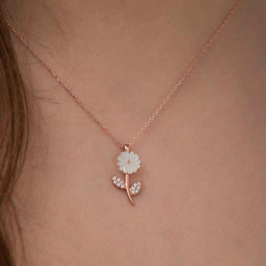 Rose Plated Mother-of-Pearl Flower Silver Necklace