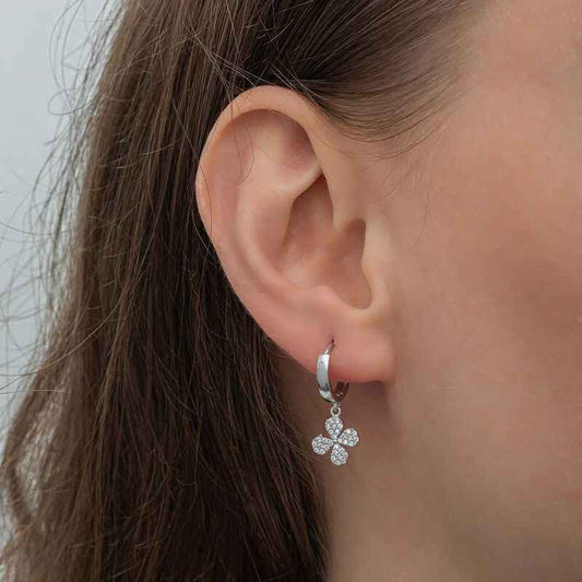 Swinging Clover Women's Silver Earring