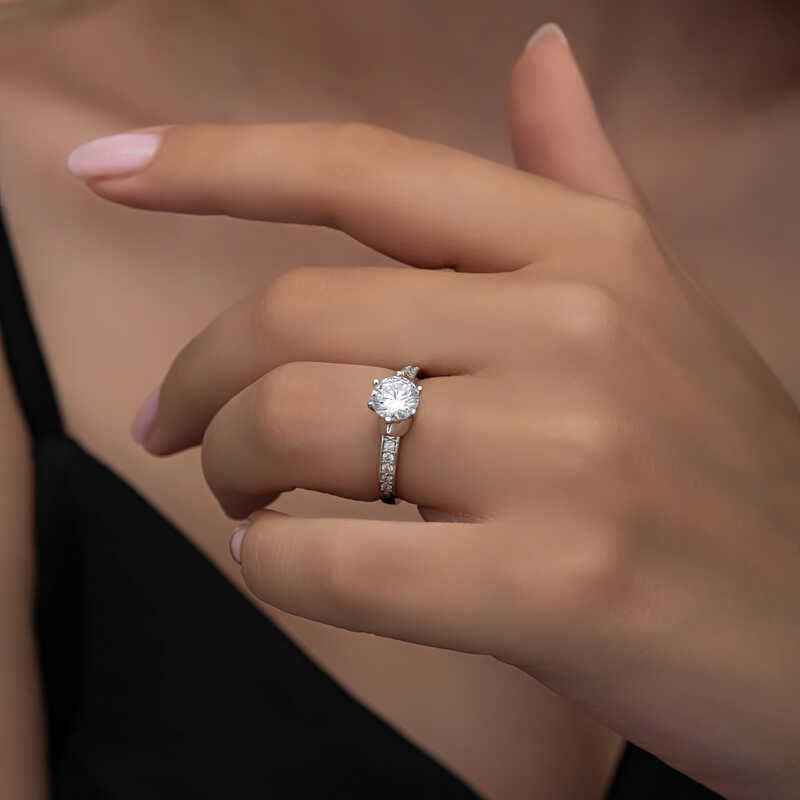 Single Stone Women's Silver Ring