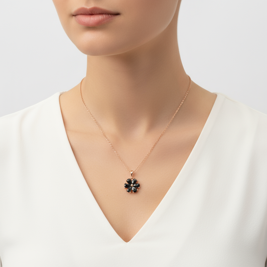 Collier en argent pour femme Fleur noire