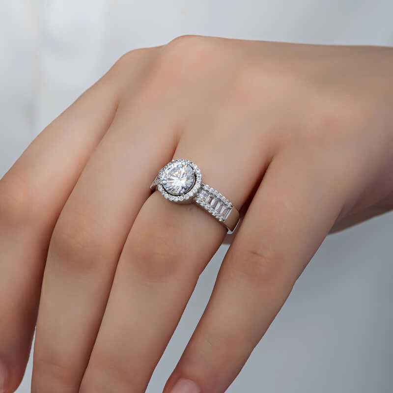 Single Stone Women's Silver Ring