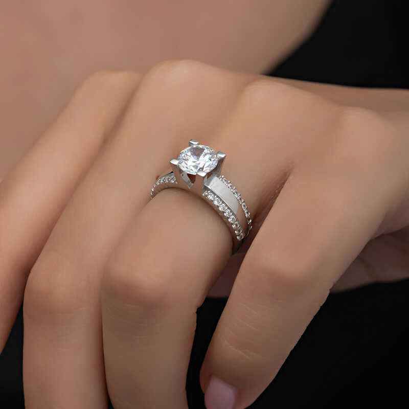 Single Stone Women's Silver Ring
