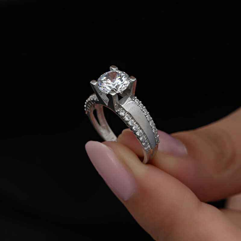 Single Stone Women's Silver Ring