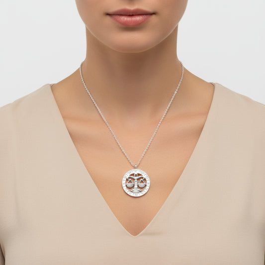 Collier en argent avec signe du zodiaque Balance