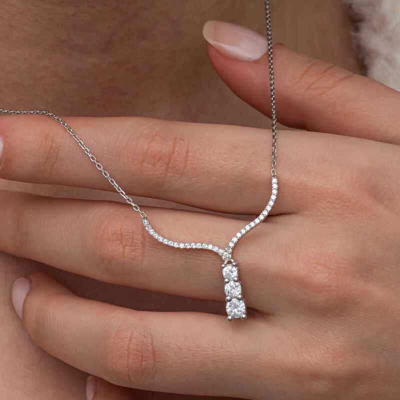 Three Stone V Model Women's Silver Pendant