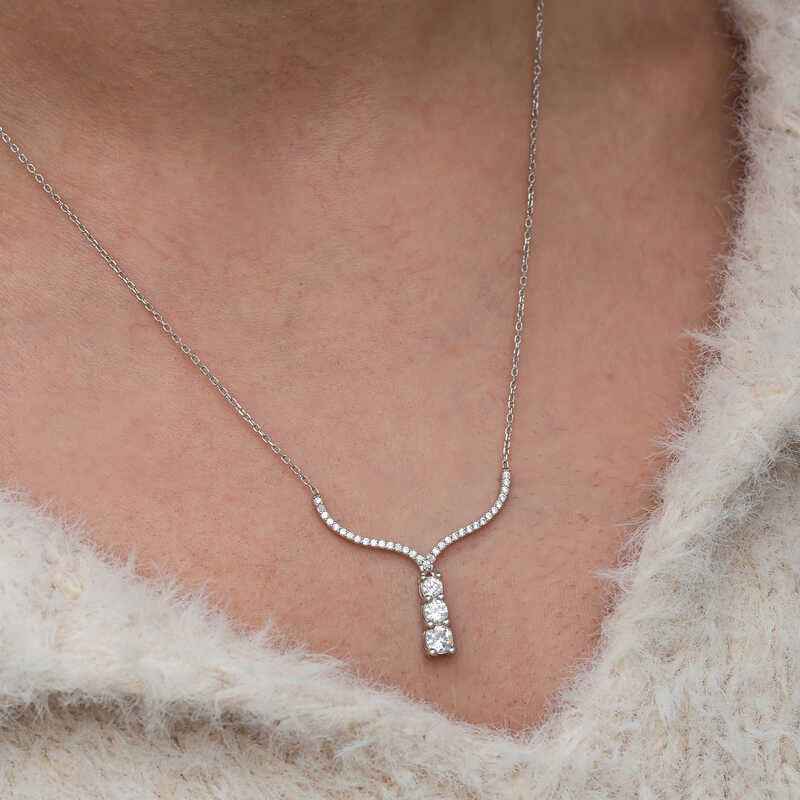 Three Stone V Model Women's Silver Pendant