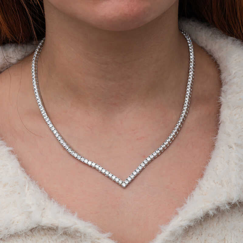 V Model Waterway Women's Silver Necklace