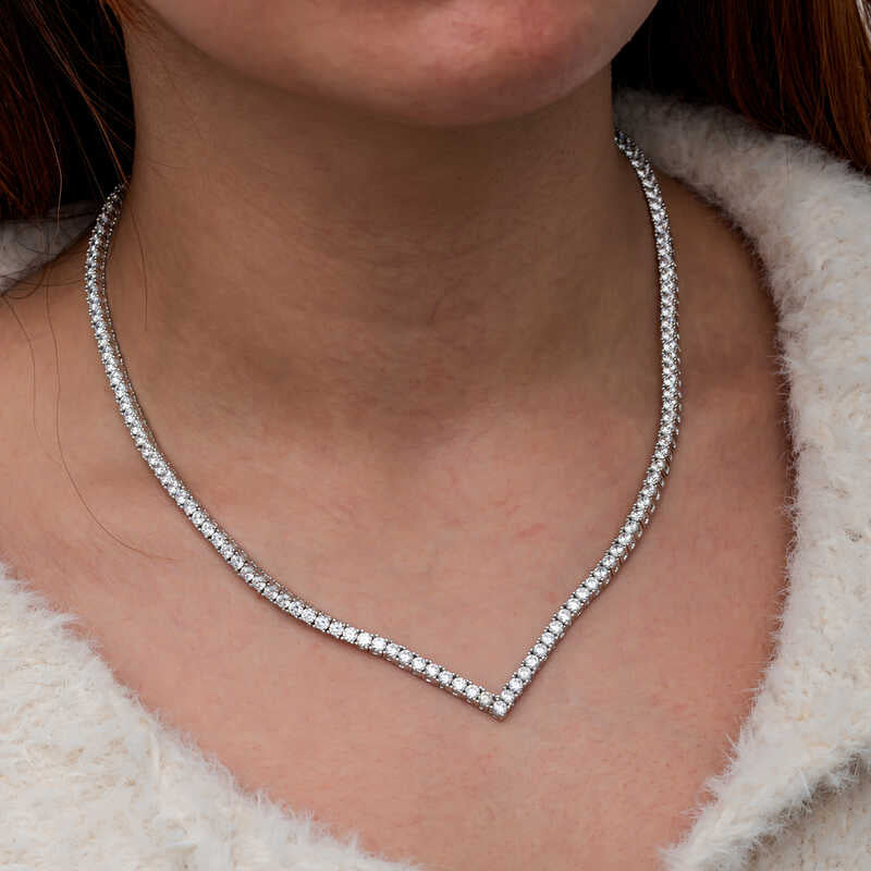 V Model Waterway Women's Silver Necklace