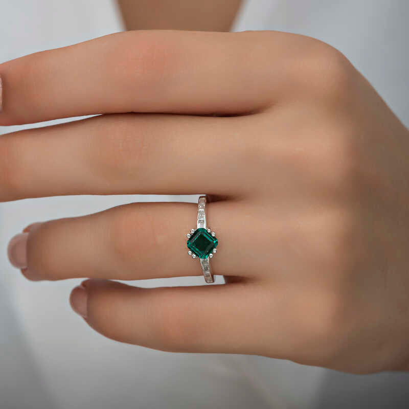 Green Baguette Single Stone Women's Silver Ring
