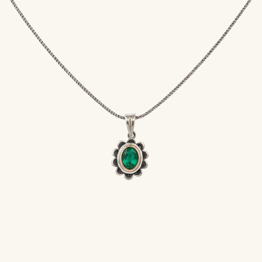 Green Flower Patterned Authentic Women's Silver Necklace