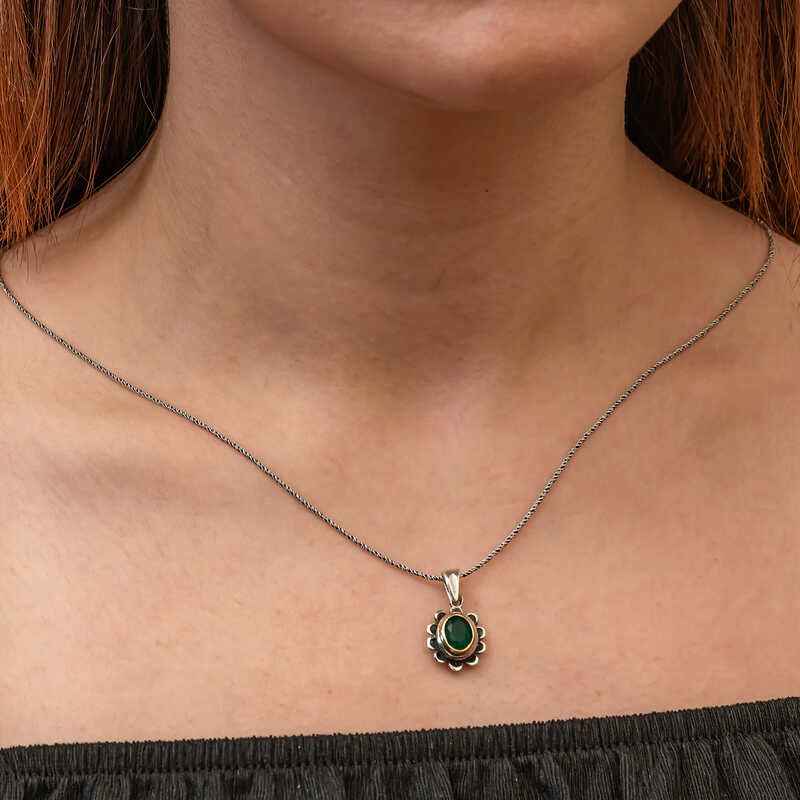 Green Flower Patterned Authentic Women's Silver Necklace