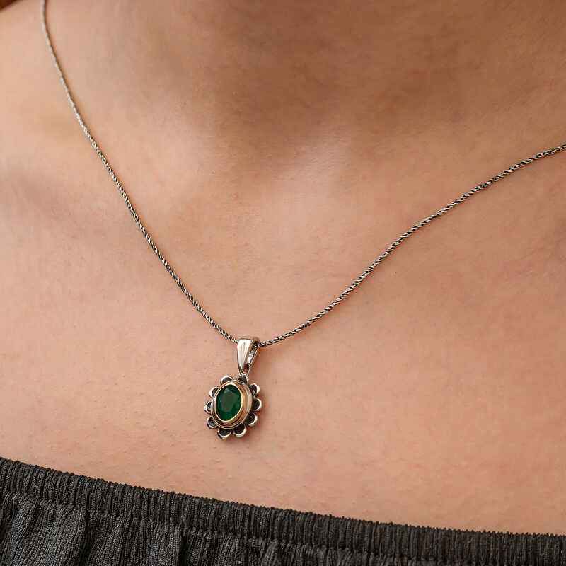 Green Flower Patterned Authentic Women's Silver Necklace