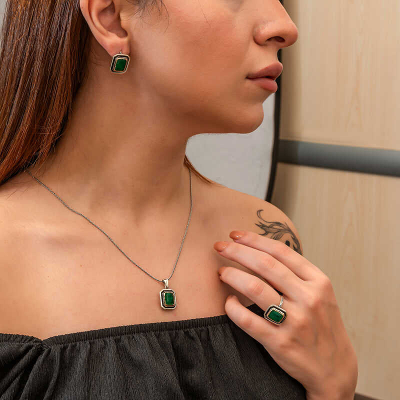 Green Stone Authentic Women's Silver Set