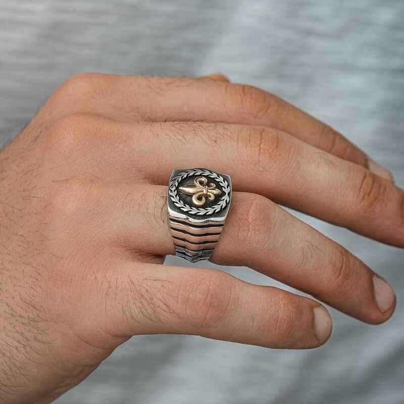 Lily Flower Pattern Men's Silver Ring