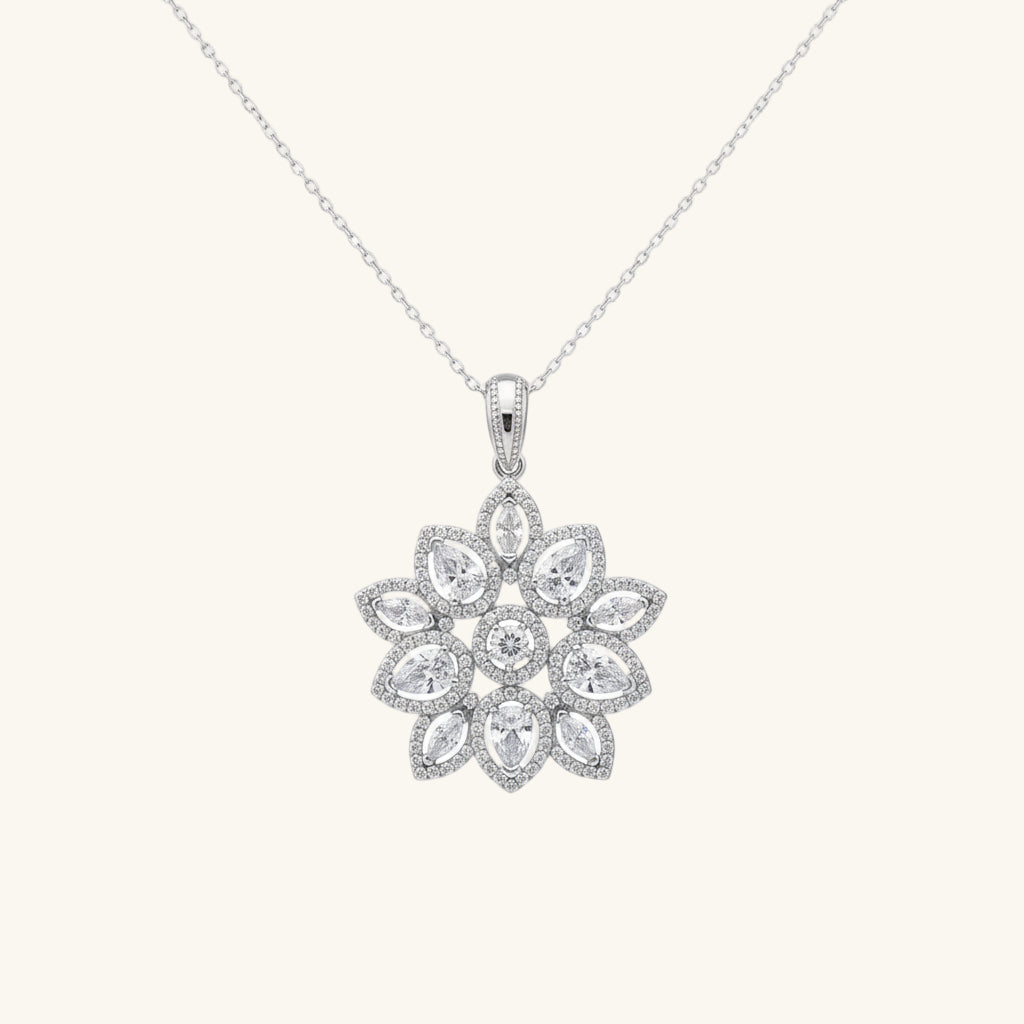 Zircon Stone Flower Women's Silver Necklace